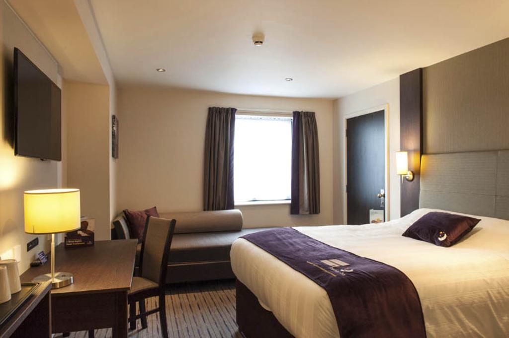 Premier Inn London Wandsworth Εξωτερικό φωτογραφία