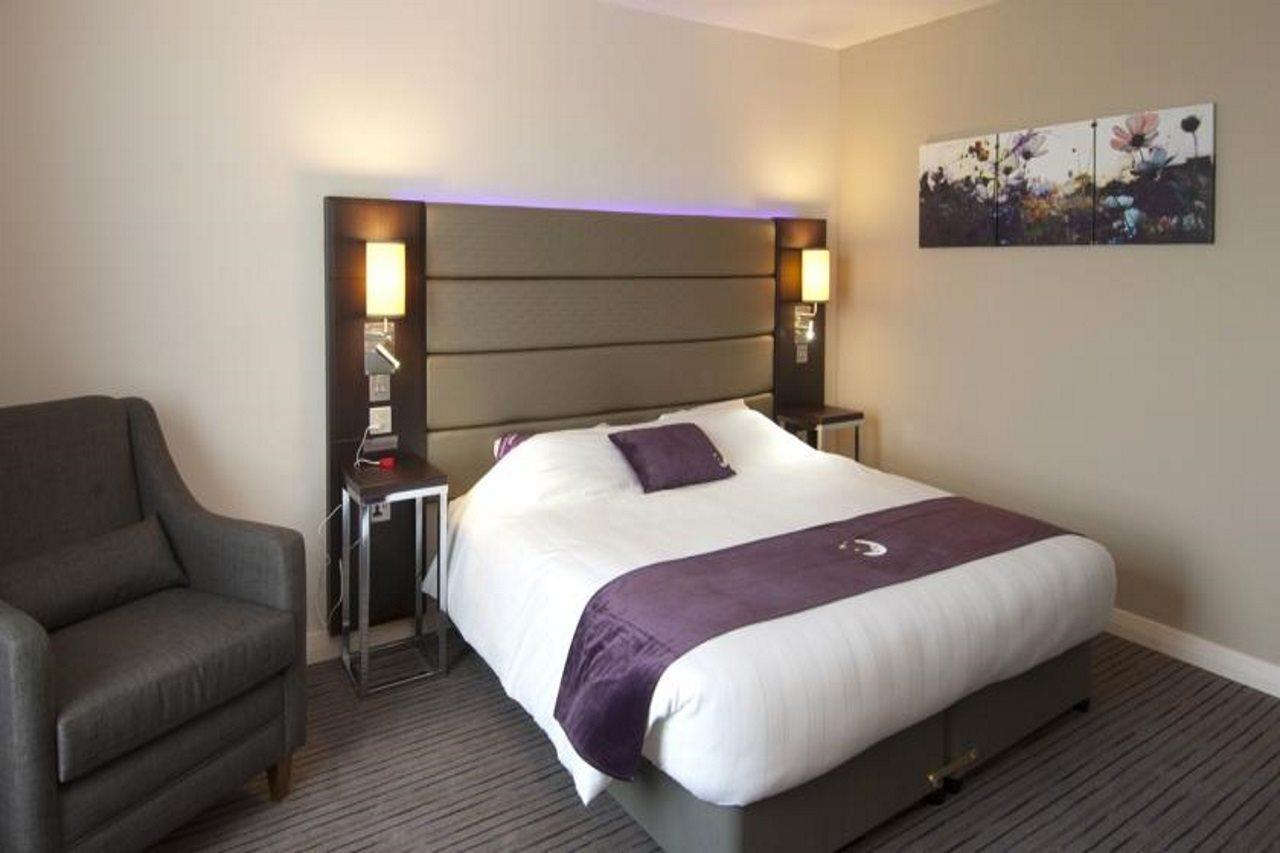 Premier Inn London Wandsworth Εξωτερικό φωτογραφία